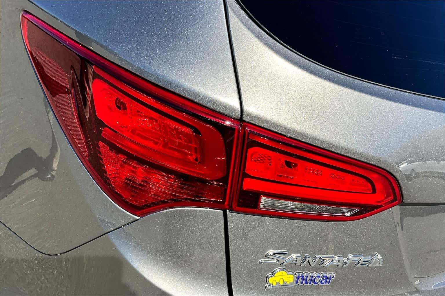 2018 Hyundai Santa Fe Sport 2.4L - Photo 32