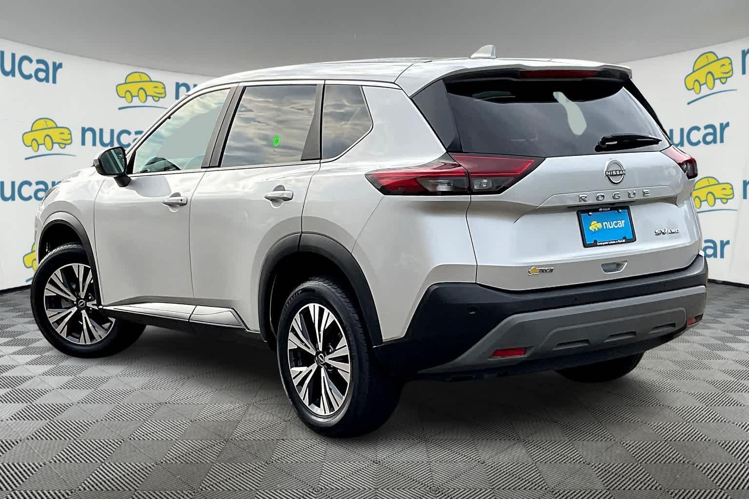 2022 Nissan Rogue SV - Photo 4