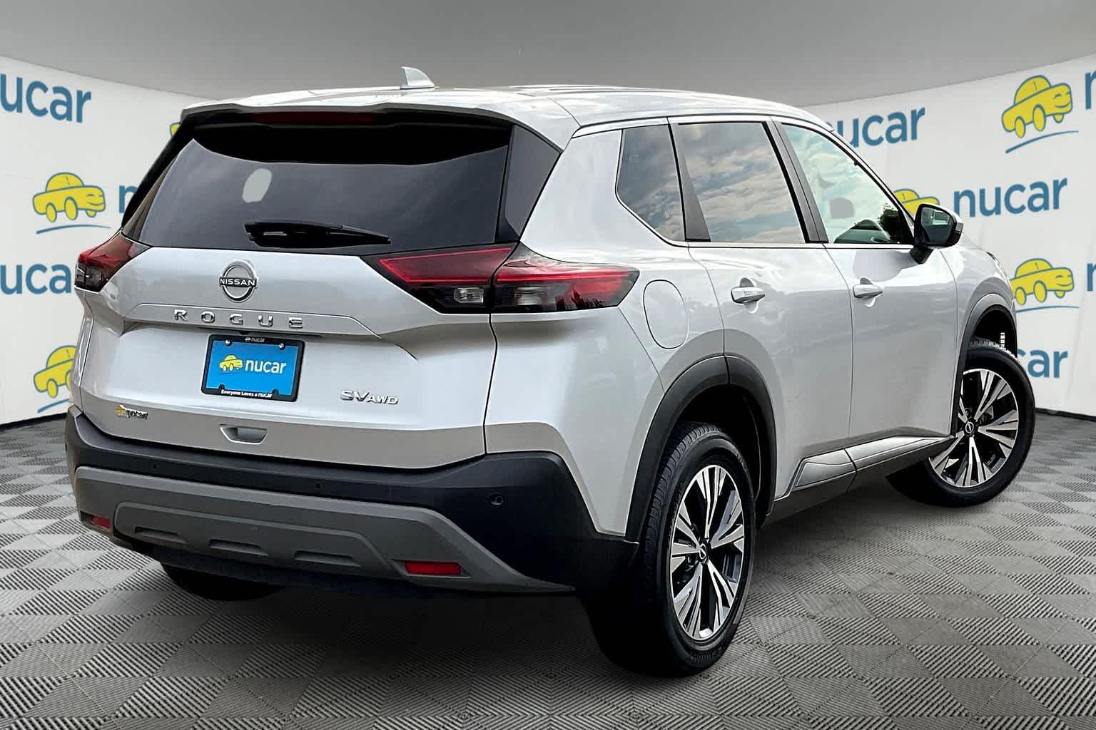 2022 Nissan Rogue SV - Photo 6