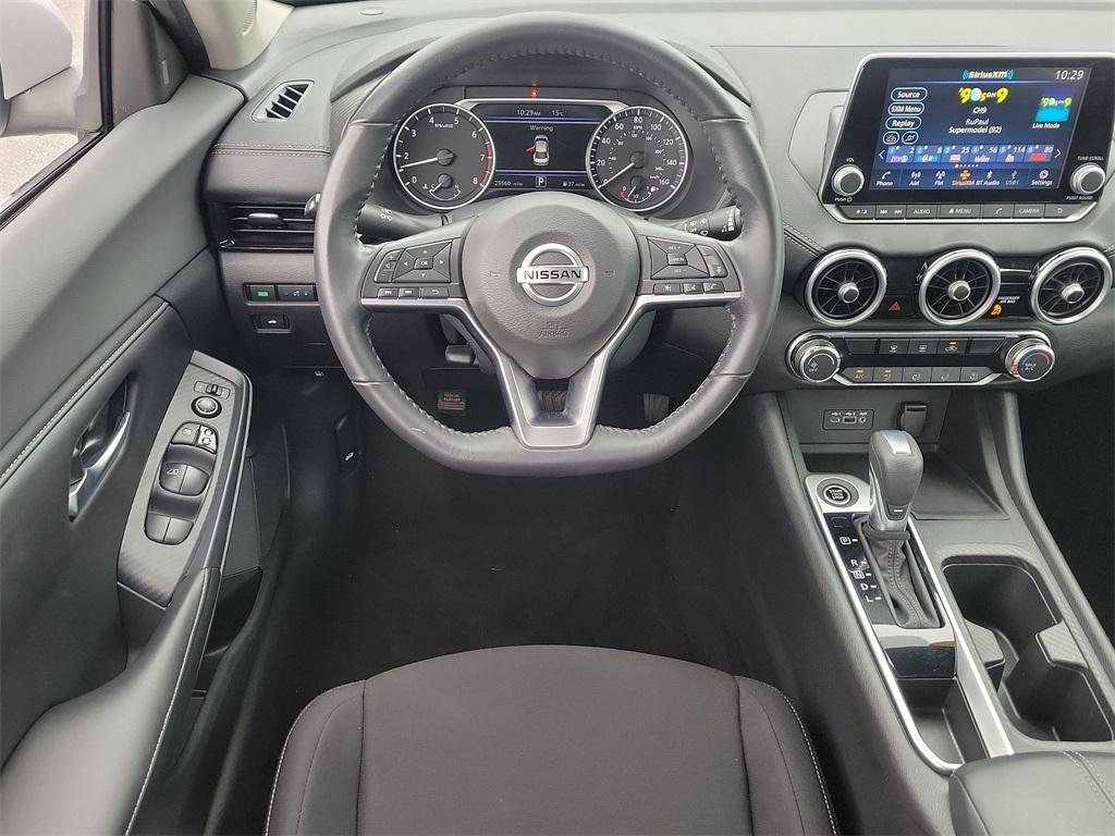 2022 Nissan Sentra SV - Photo 11