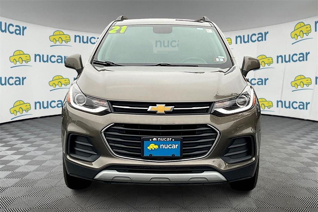 2021 Chevrolet Trax LT - Photo 2