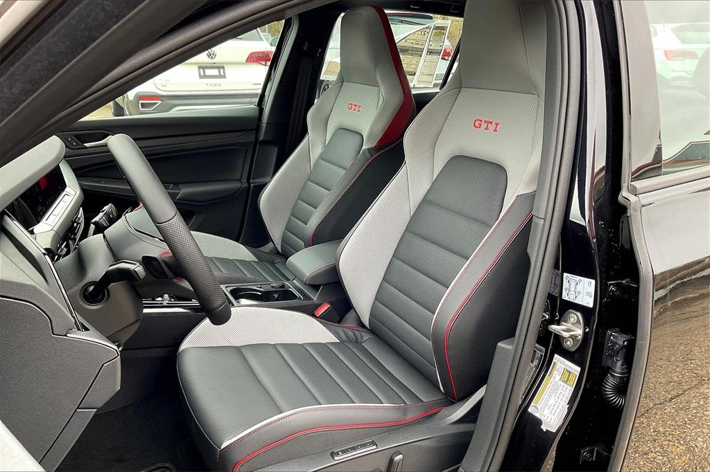 2024 Volkswagen Golf GTI 2.0T SE - Photo 10