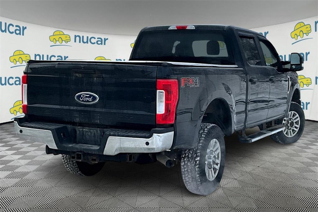 2019 Ford F-250SD XLT - Photo 6