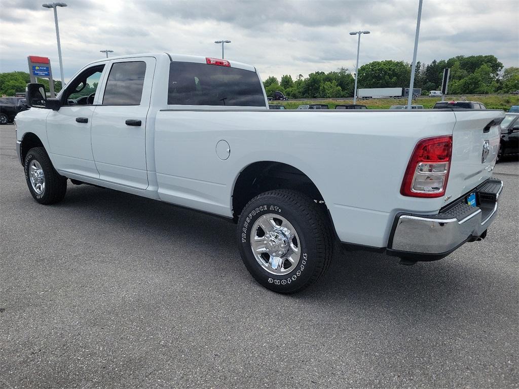 2024 Ram 3500 Tradesman - Photo 3