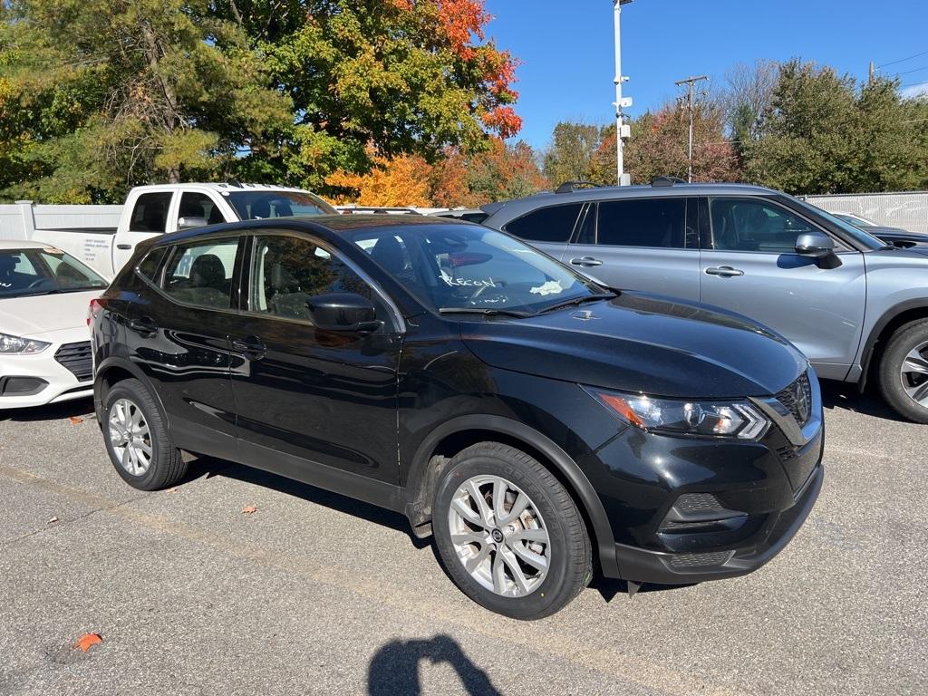 2021 Nissan Rogue Sport S - Photo 2