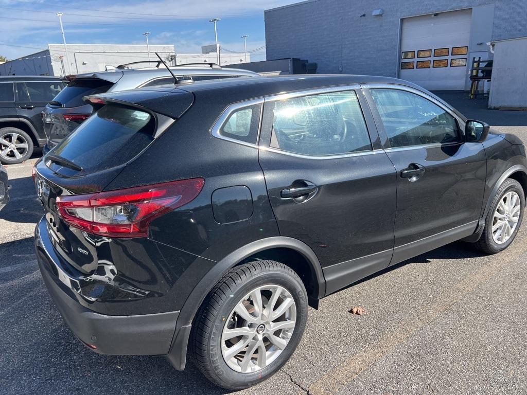 2021 Nissan Rogue Sport S - Photo 4