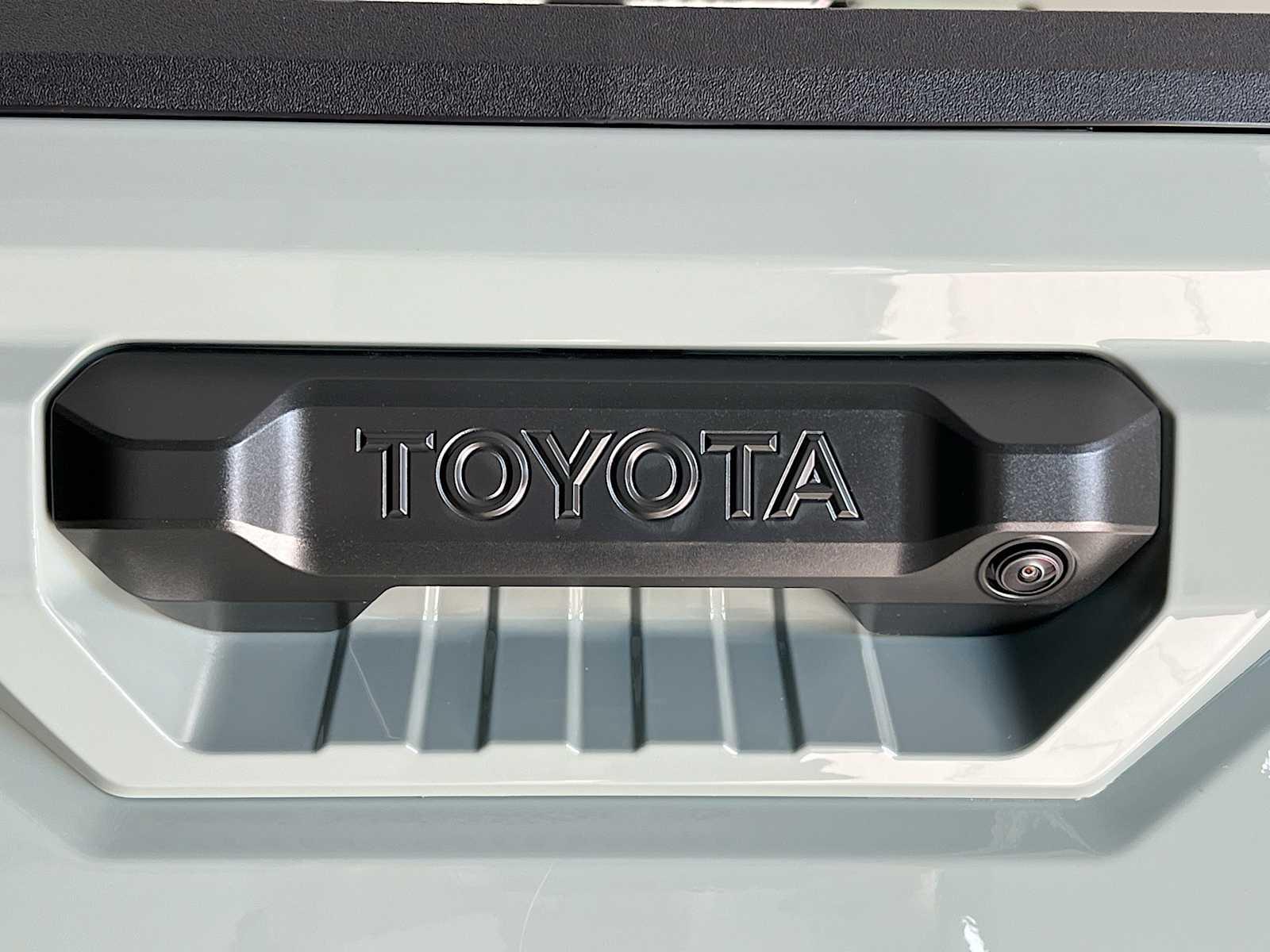 2025 Toyota Tundra SR5 CrewMax 6.5 Bed - Photo 18