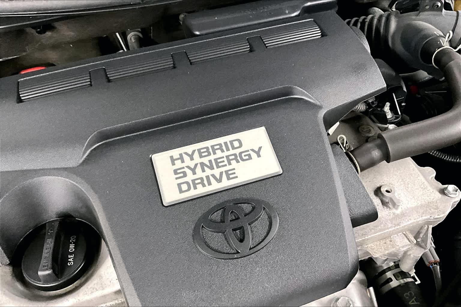 2014 Toyota Camry Hybrid XLE - Photo 34