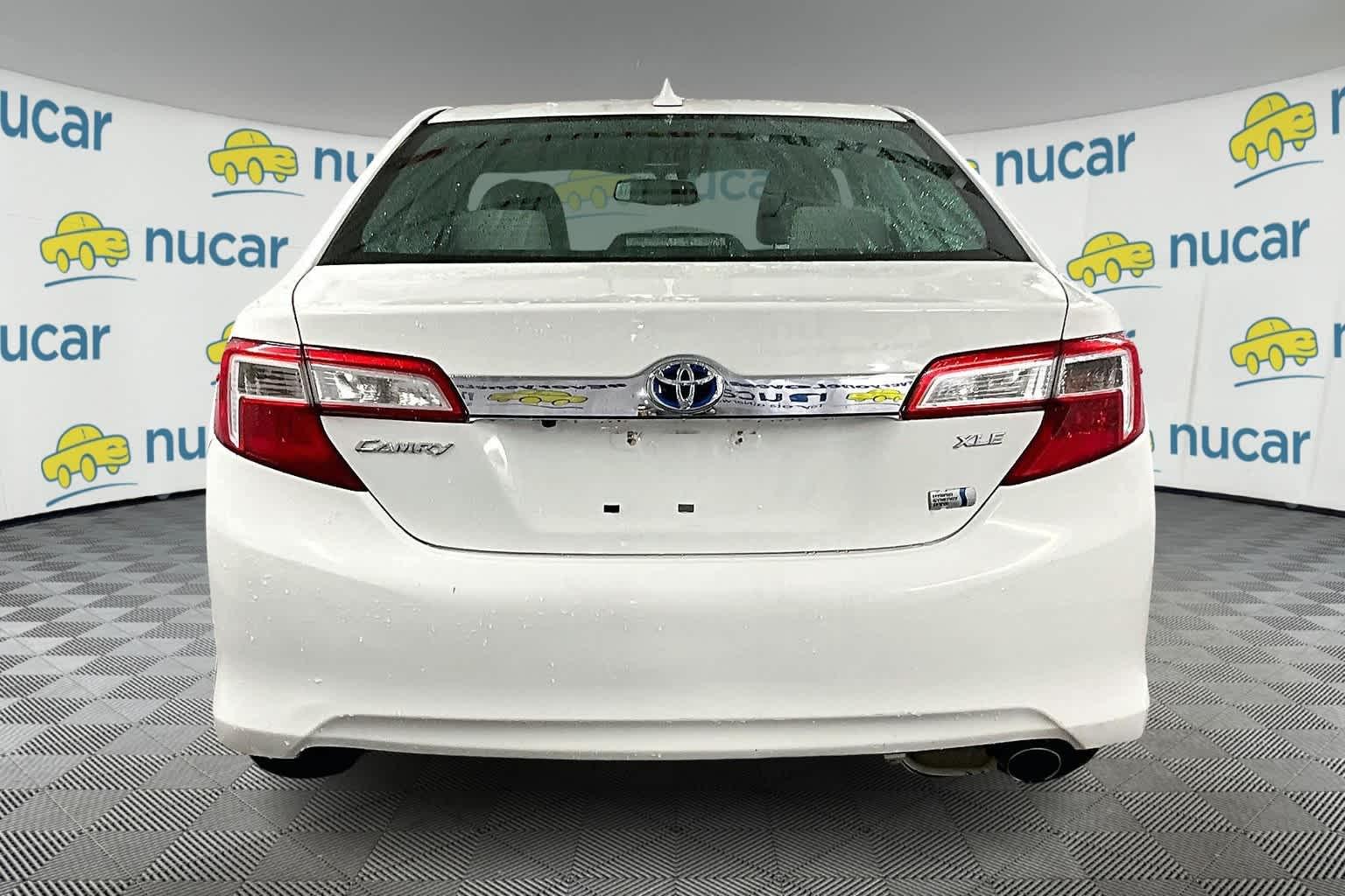 2014 Toyota Camry Hybrid XLE - Photo 5