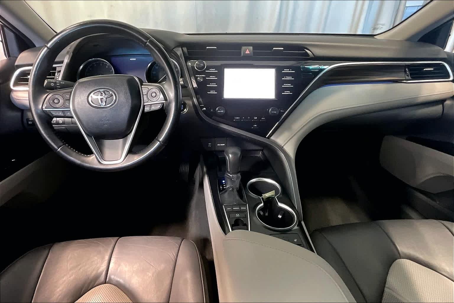 2018 Toyota Camry XLE - Photo 21