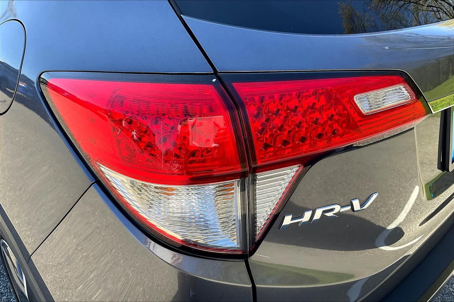 2021 Honda HR-V EX - Photo 33