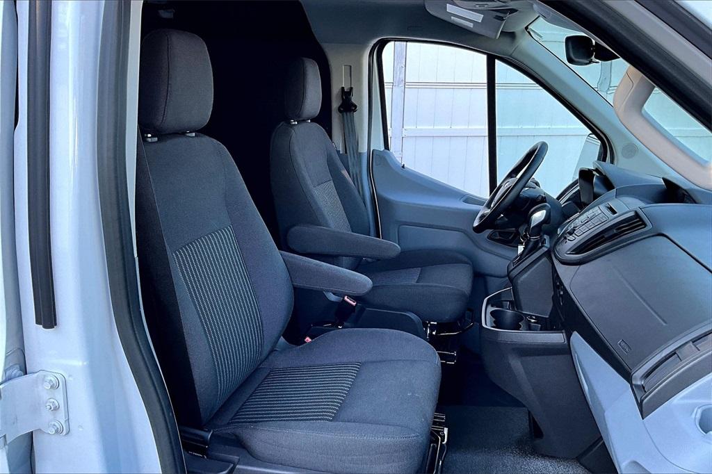 2015 Ford Transit-250 Base - Photo 11