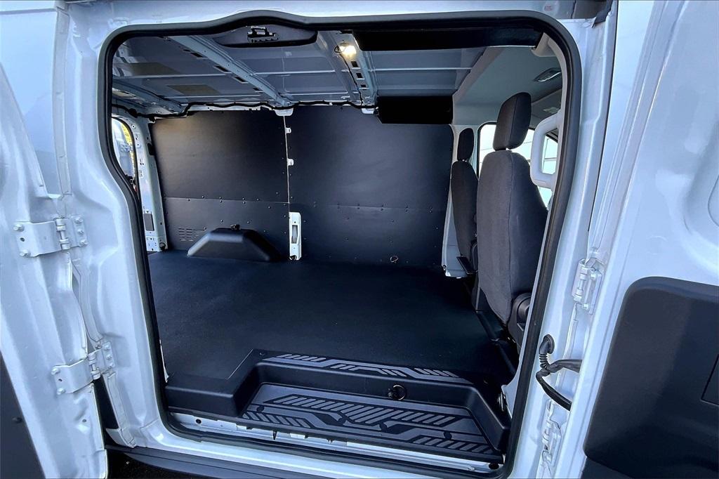 2015 Ford Transit-250 Base - Photo 16