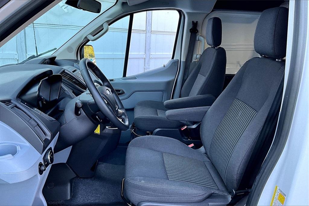 2015 Ford Transit-250 Base - Photo 10