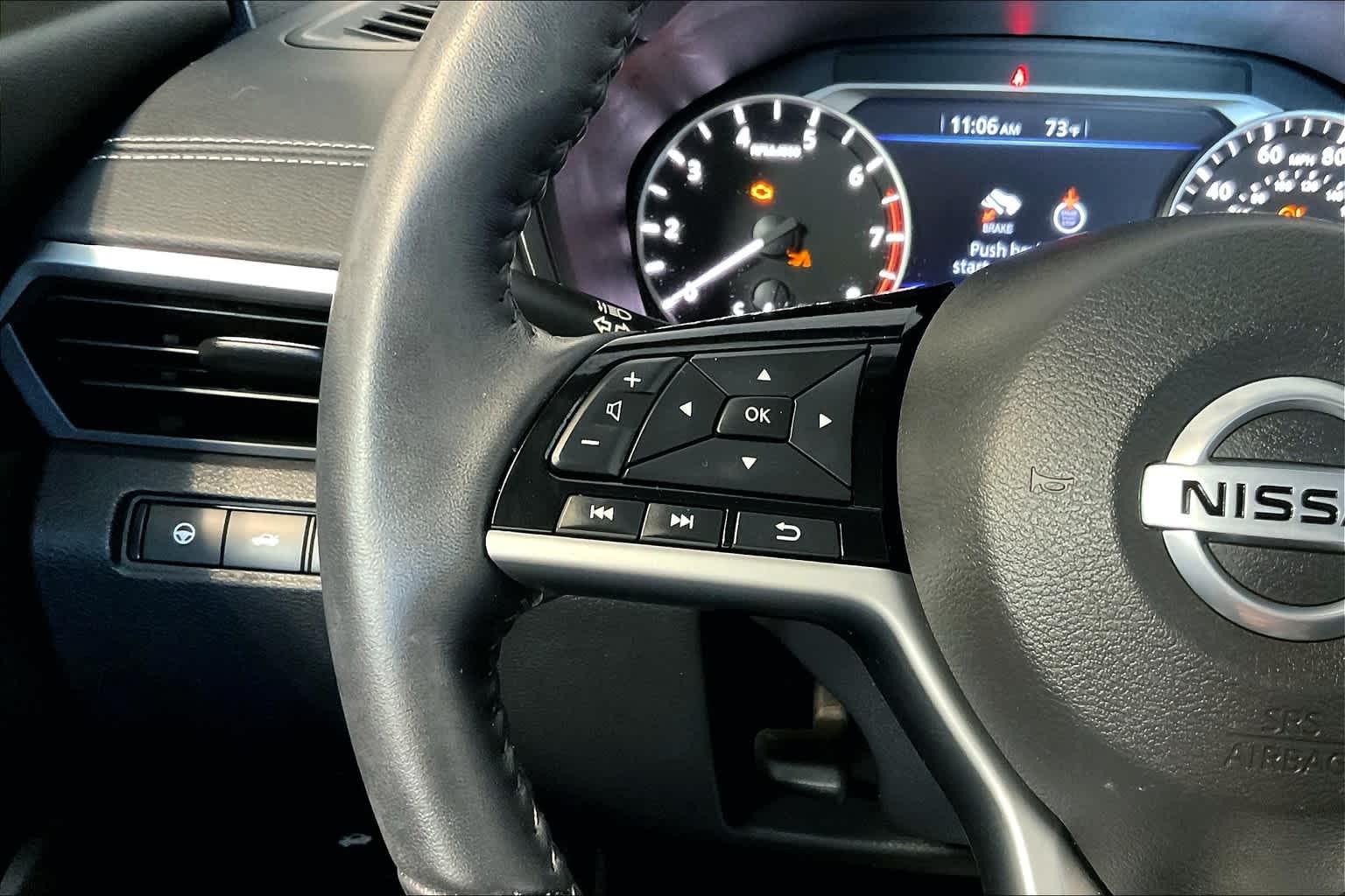 2021 Nissan Altima 2.5 SV - Photo 22