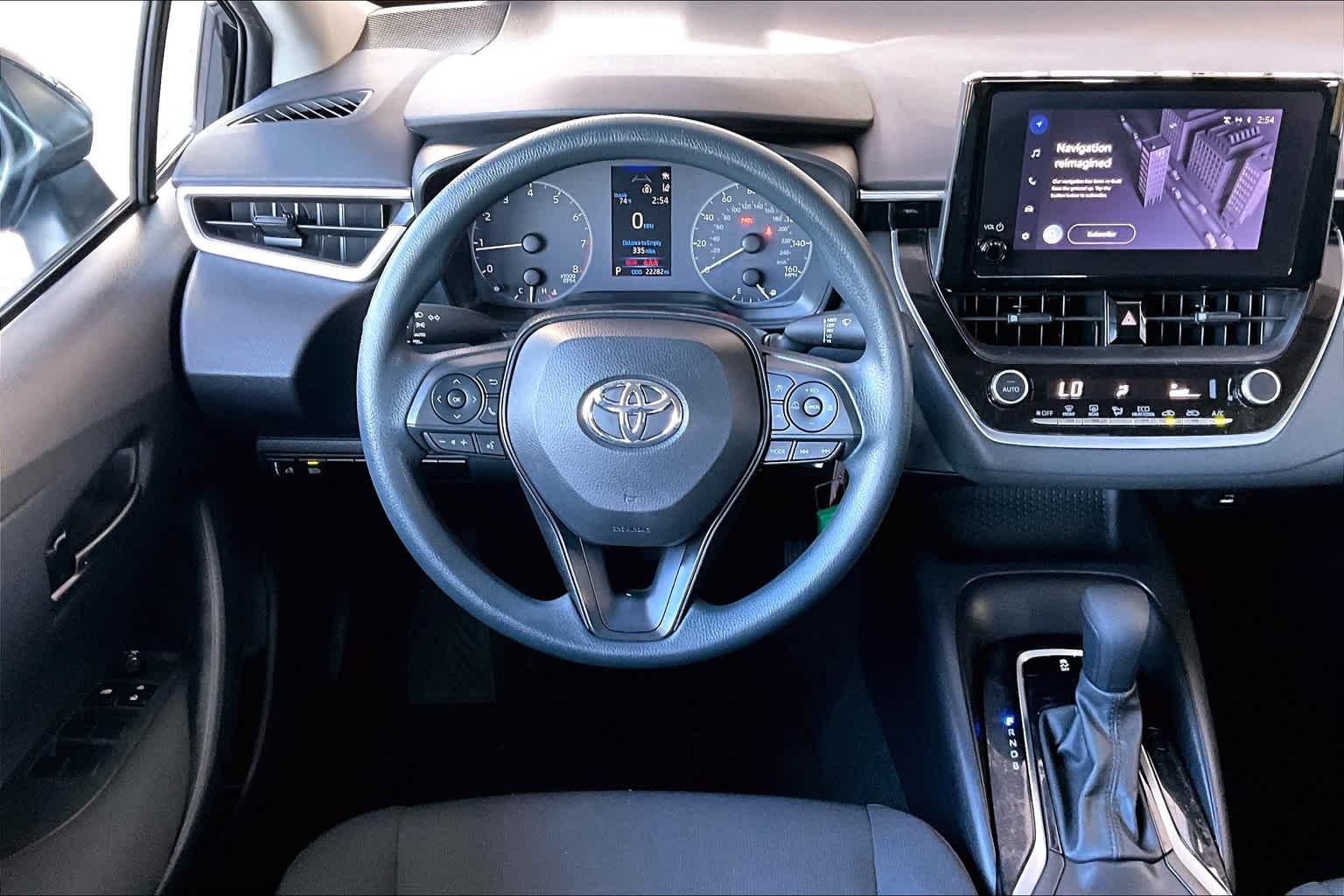 2023 Toyota Corolla LE - Photo 17