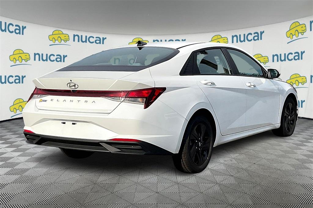 2021 Hyundai Elantra SEL - Photo 6