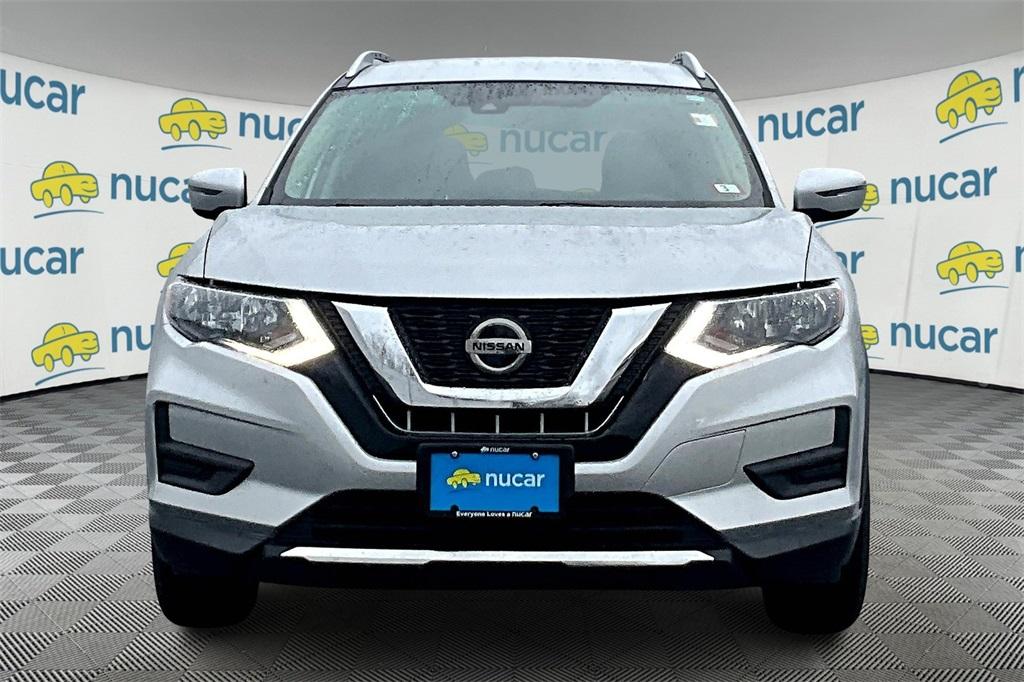 2020 Nissan Rogue SV - Photo 2