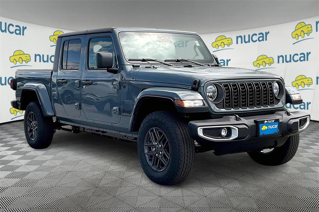 2024 Jeep Gladiator Sport