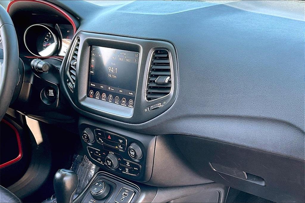 2021 Jeep Compass Trailhawk - Photo 13