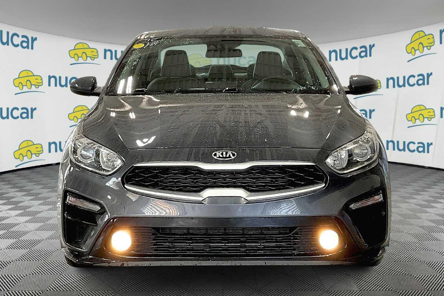 2021 Kia Forte LXS - Photo 2