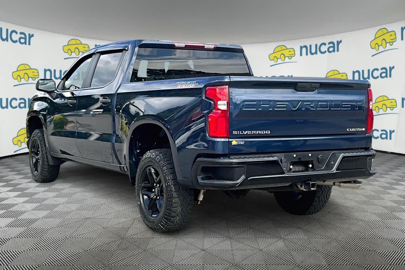 2021 Chevrolet Silverado 1500 Custom Trail Boss 4WD Crew Cab 147 - Photo 4