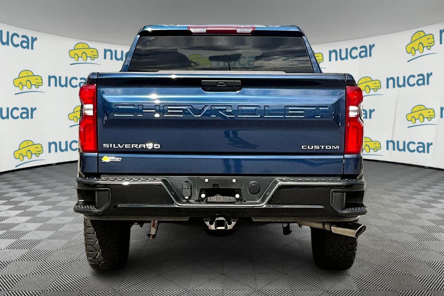 2021 Chevrolet Silverado 1500 Custom Trail Boss 4WD Crew Cab 147 - Photo 5