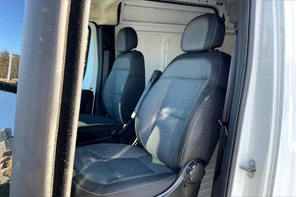 2024 Ram ProMaster 2500 High Roof - Photo 10