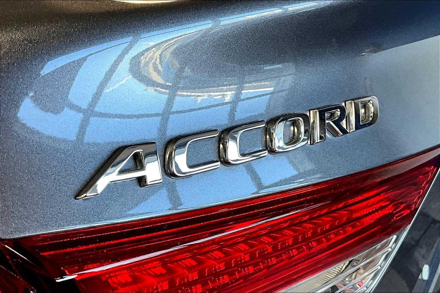 2019 Honda Accord EX-L 1.5T - Photo 26