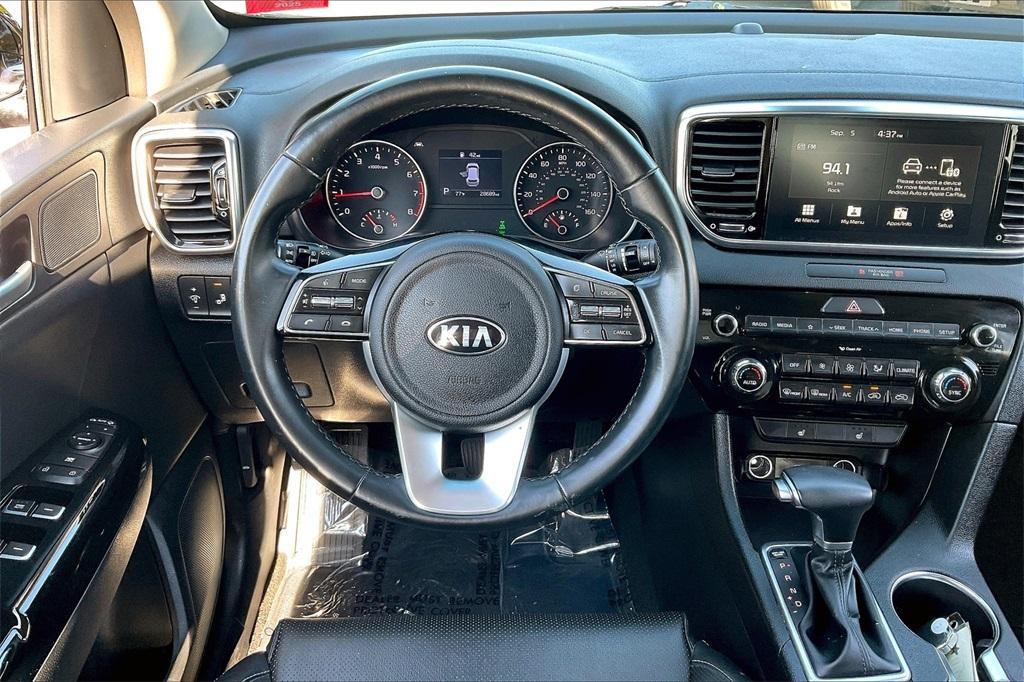 2022 Kia Sportage EX - Photo 16