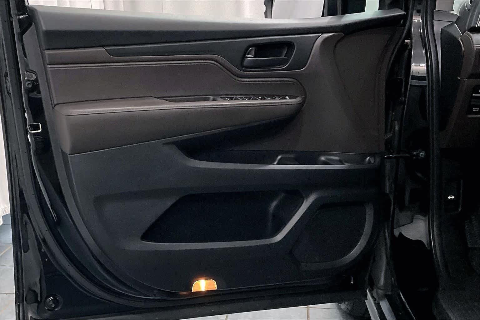 2019 Honda Odyssey EX - Photo 9