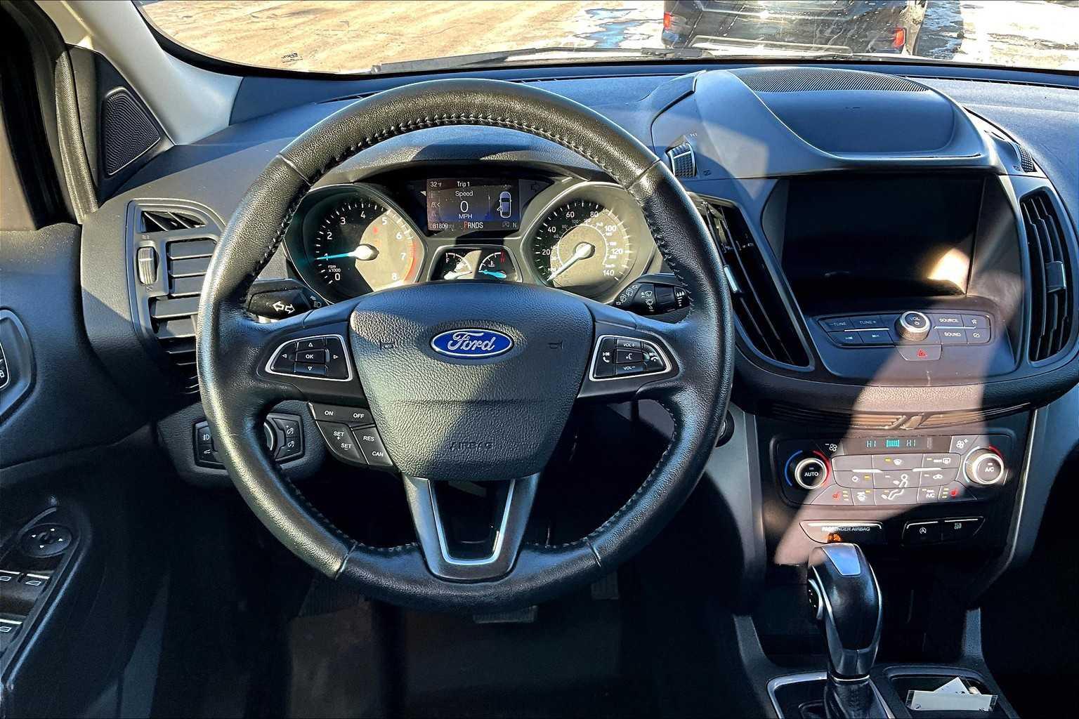 2019 Ford Escape SEL - Photo 16