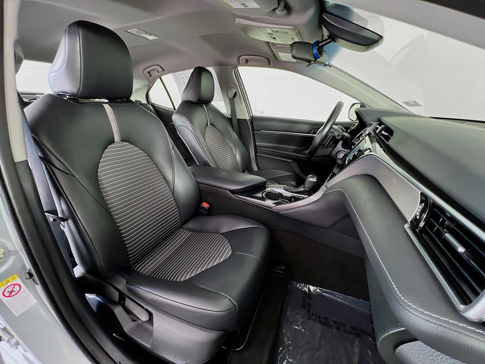 2018 Toyota Camry SE - Photo 26