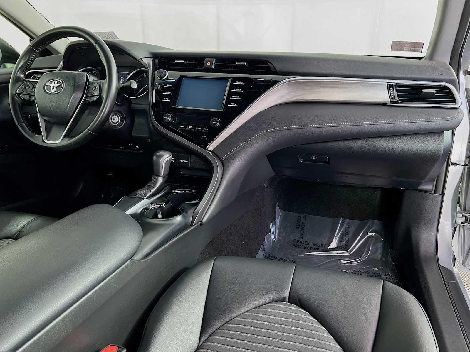 2018 Toyota Camry SE - Photo 27