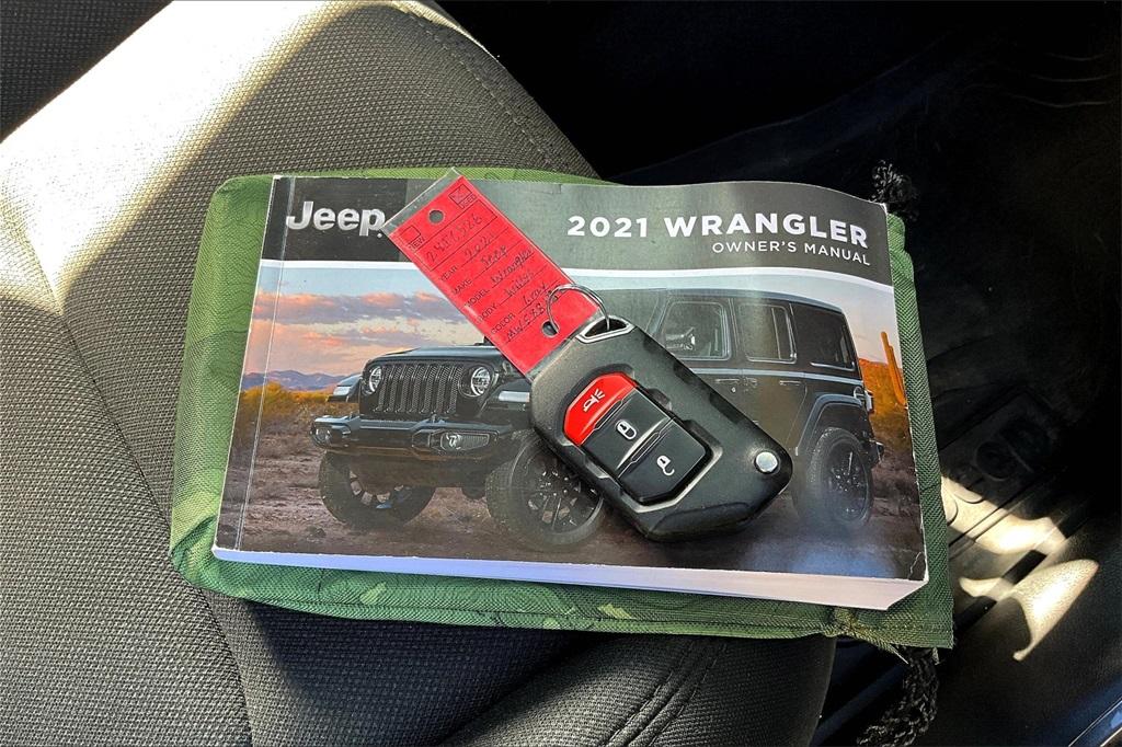 2021 Jeep Wrangler Willys - Photo 27