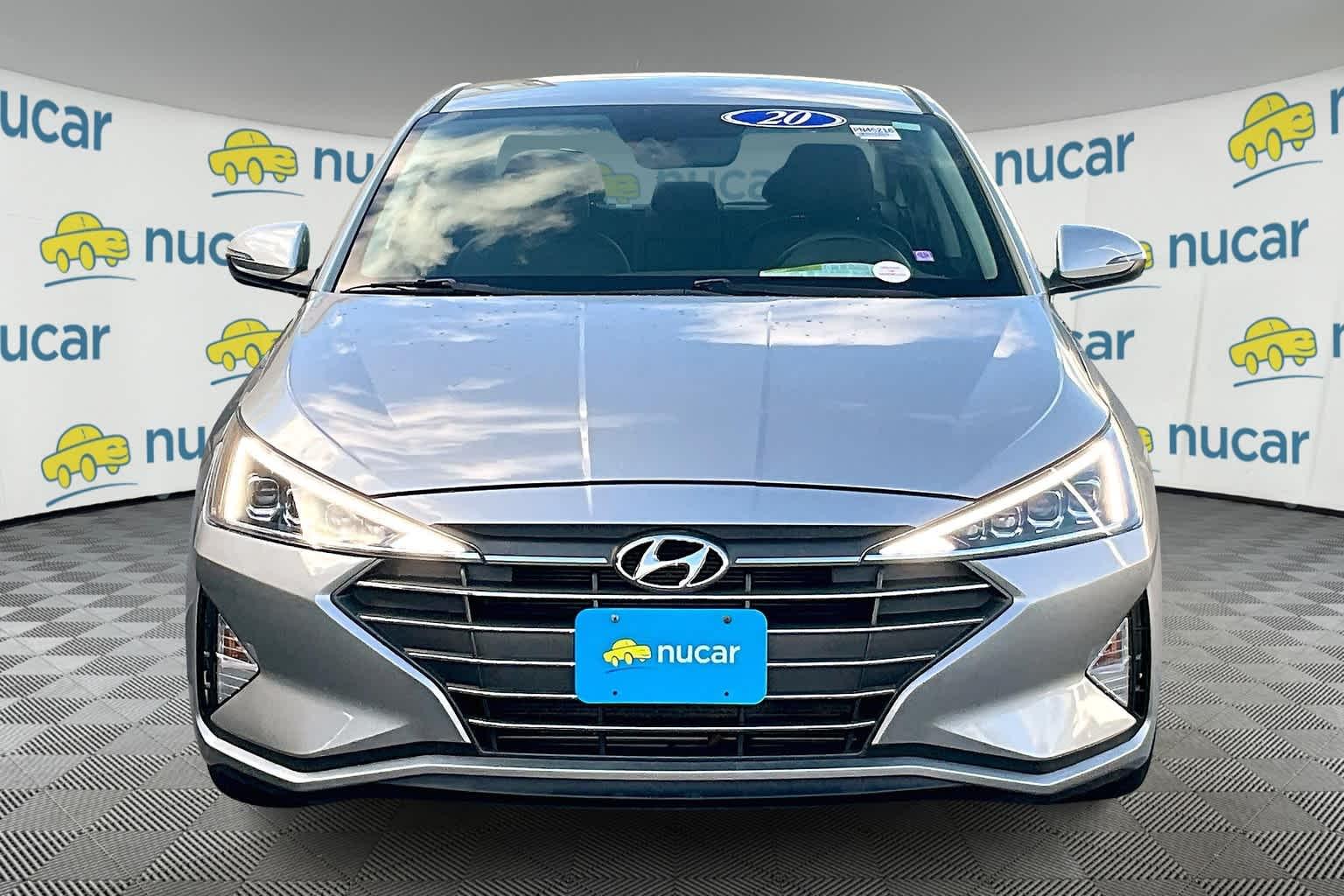 2020 Hyundai Elantra Limited - Photo 2