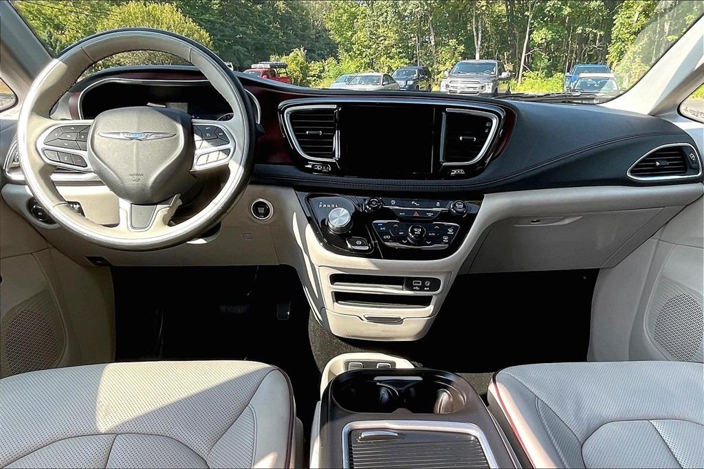 2019 Chrysler Pacifica Limited - Photo 22