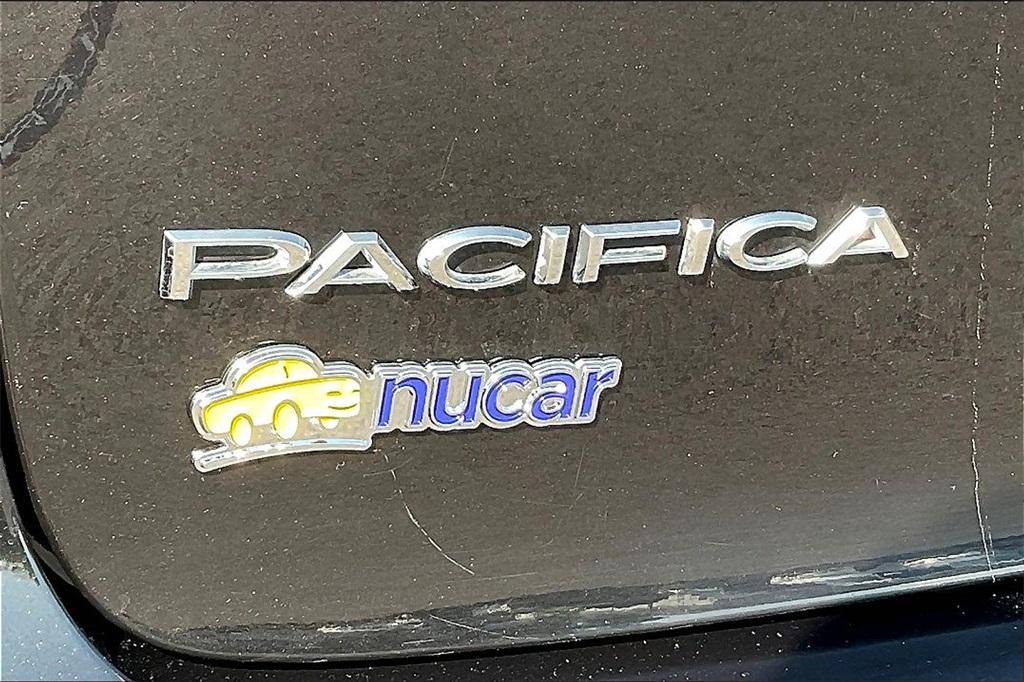 2019 Chrysler Pacifica Limited - Photo 30