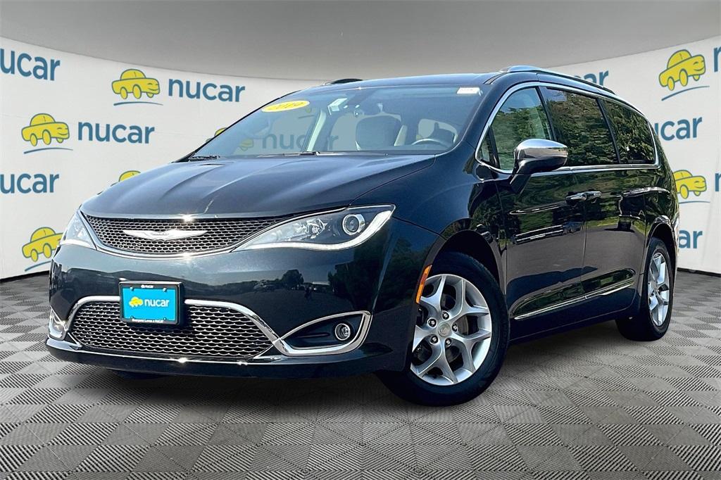 2019 Chrysler Pacifica Limited - Photo 3