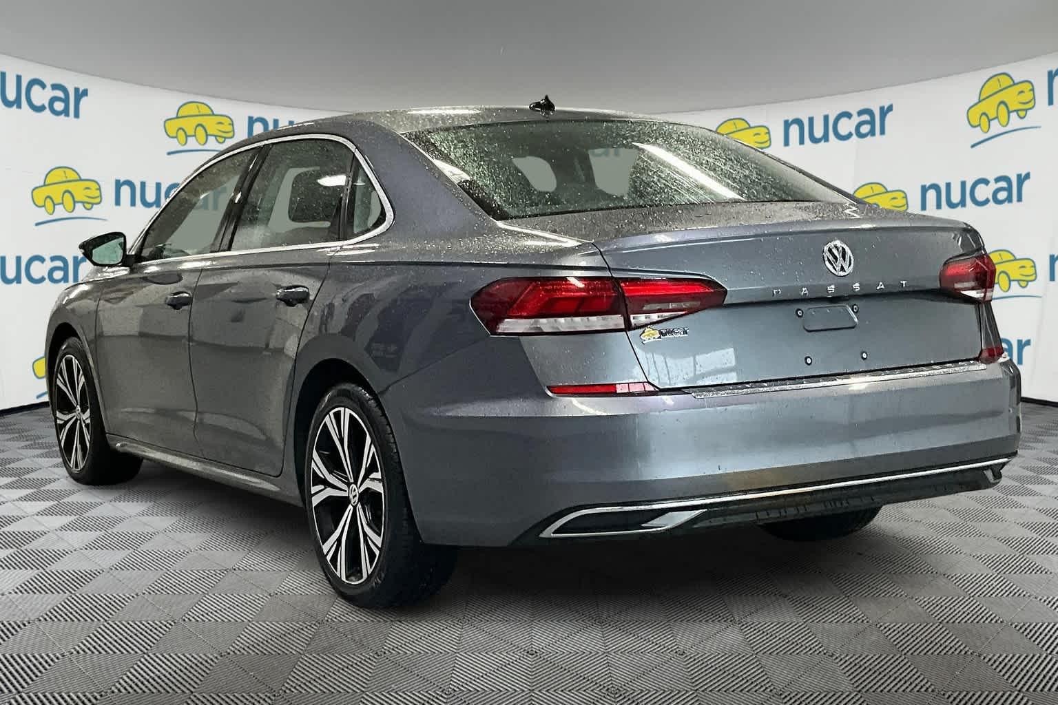 2022 Volkswagen Passat 2.0T SE - Photo 4