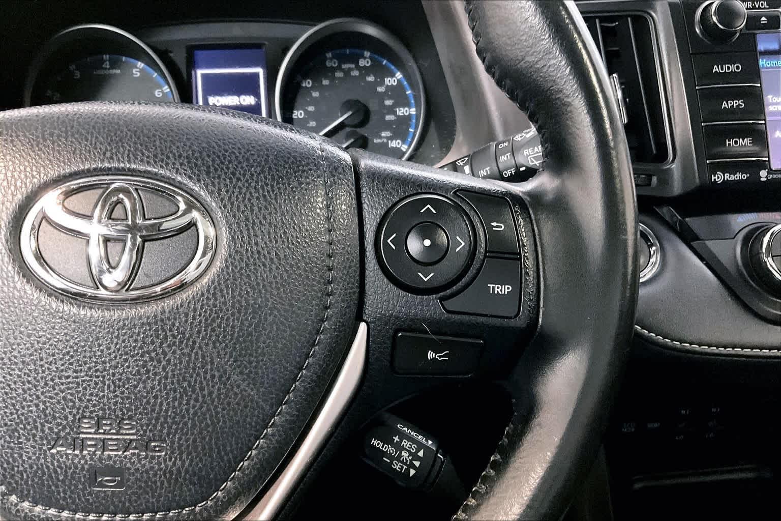 2018 Toyota RAV4 XLE - Photo 24