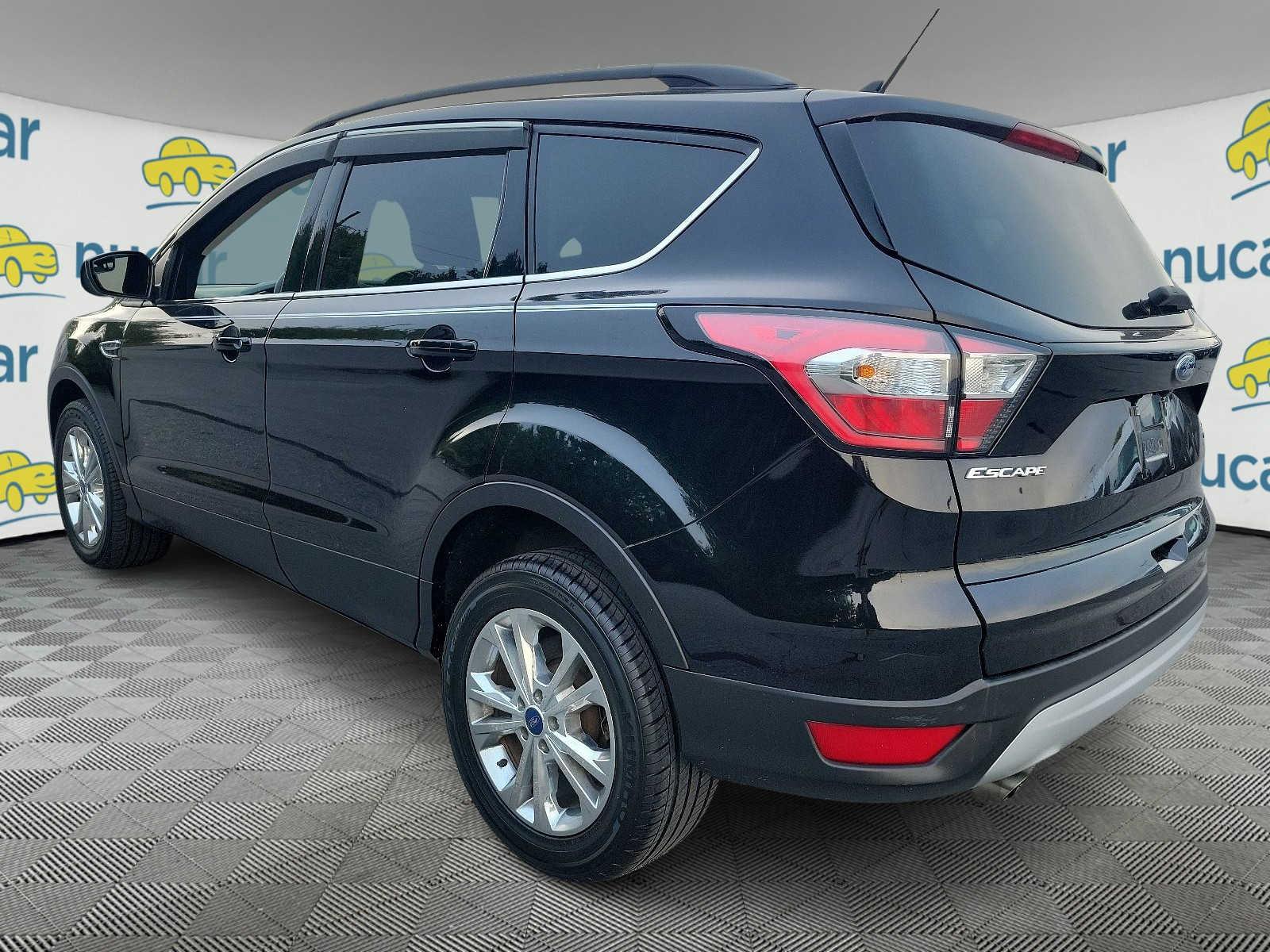 2018 Ford Escape SE - Photo 4