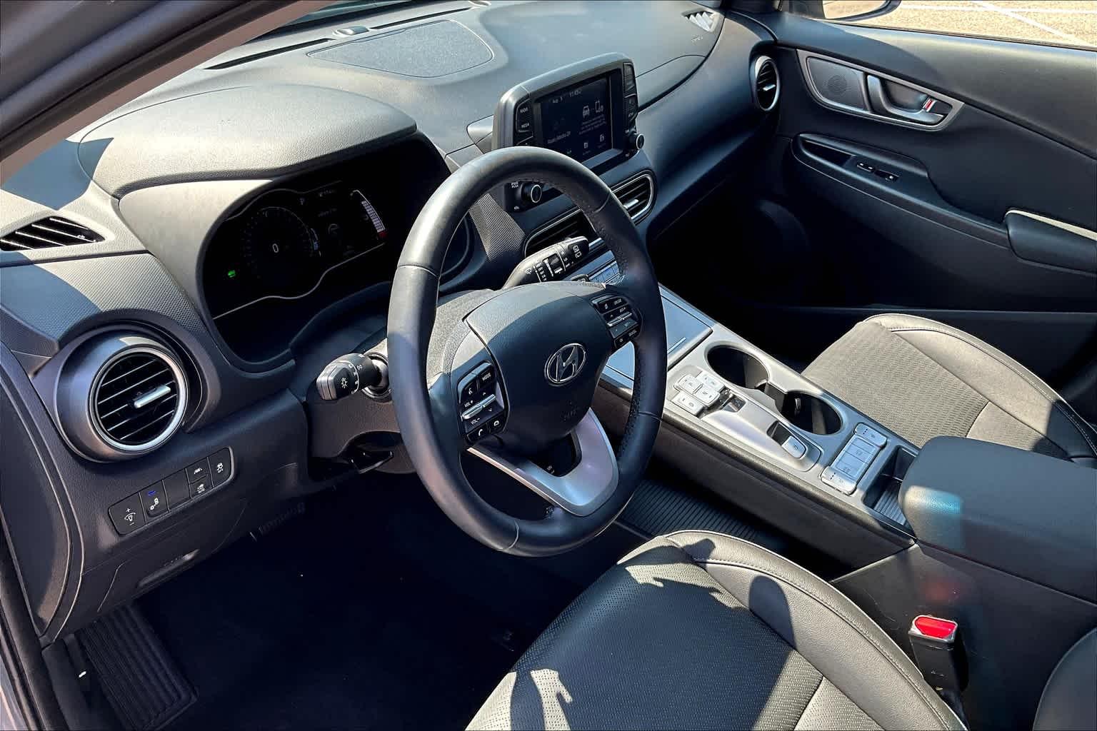 2021 Hyundai Kona Electric Limited - Photo 8