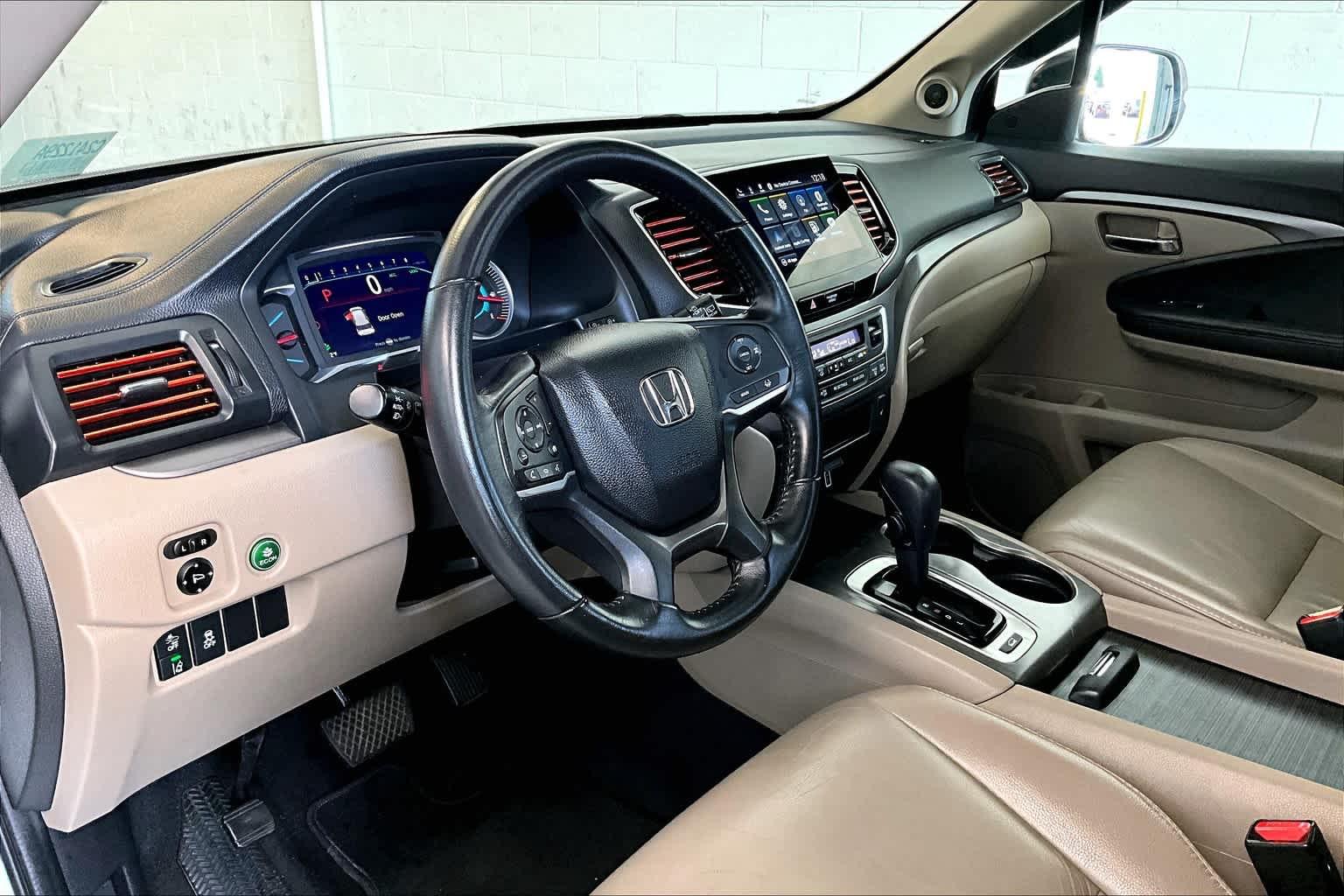 2020 Honda Pilot EX-L - Photo 8