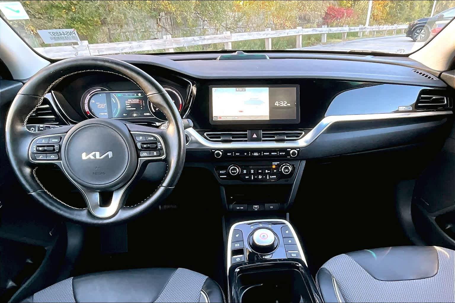 2022 Kia Niro EV EX - Photo 21