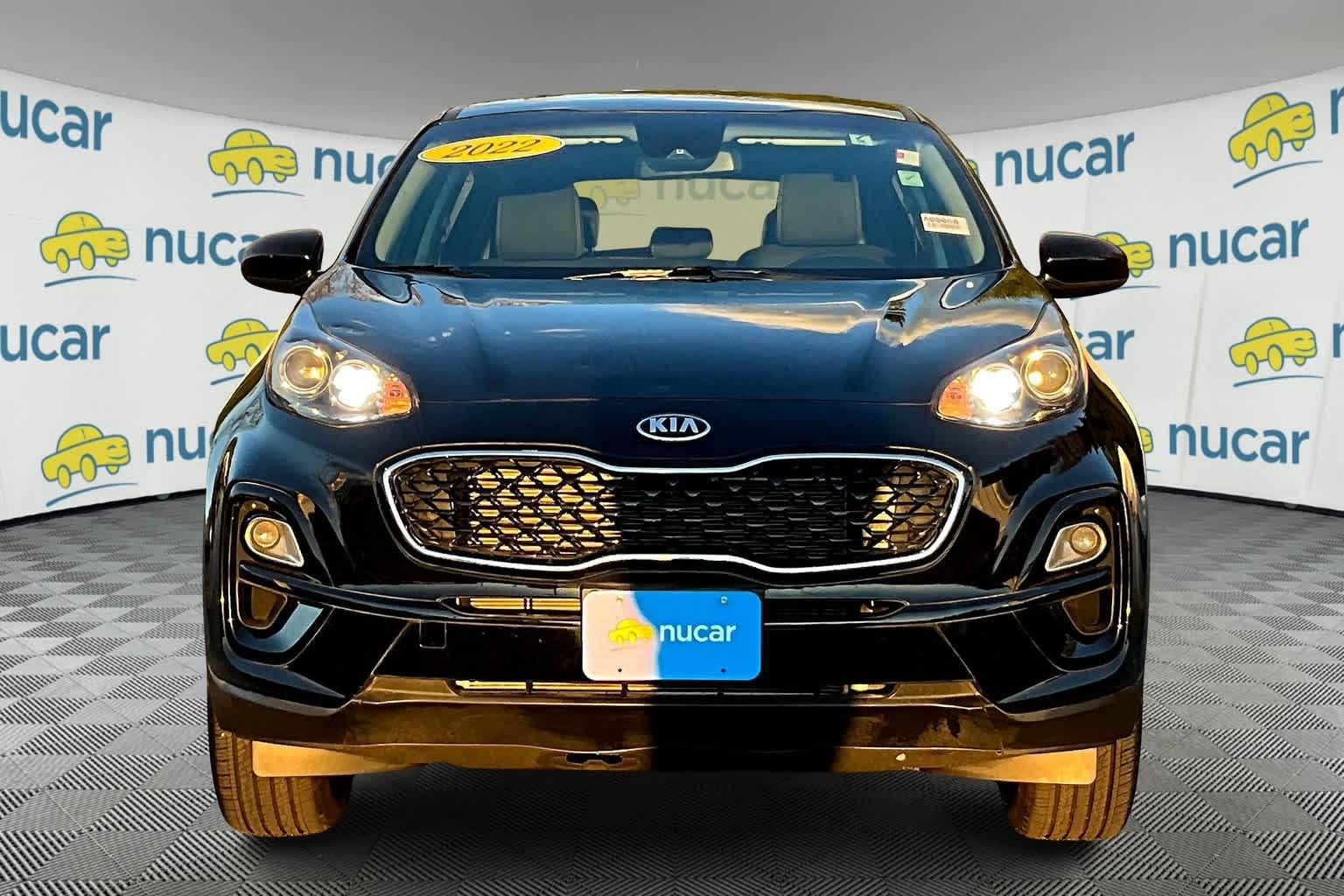 2022 Kia Sportage LX - Photo 2