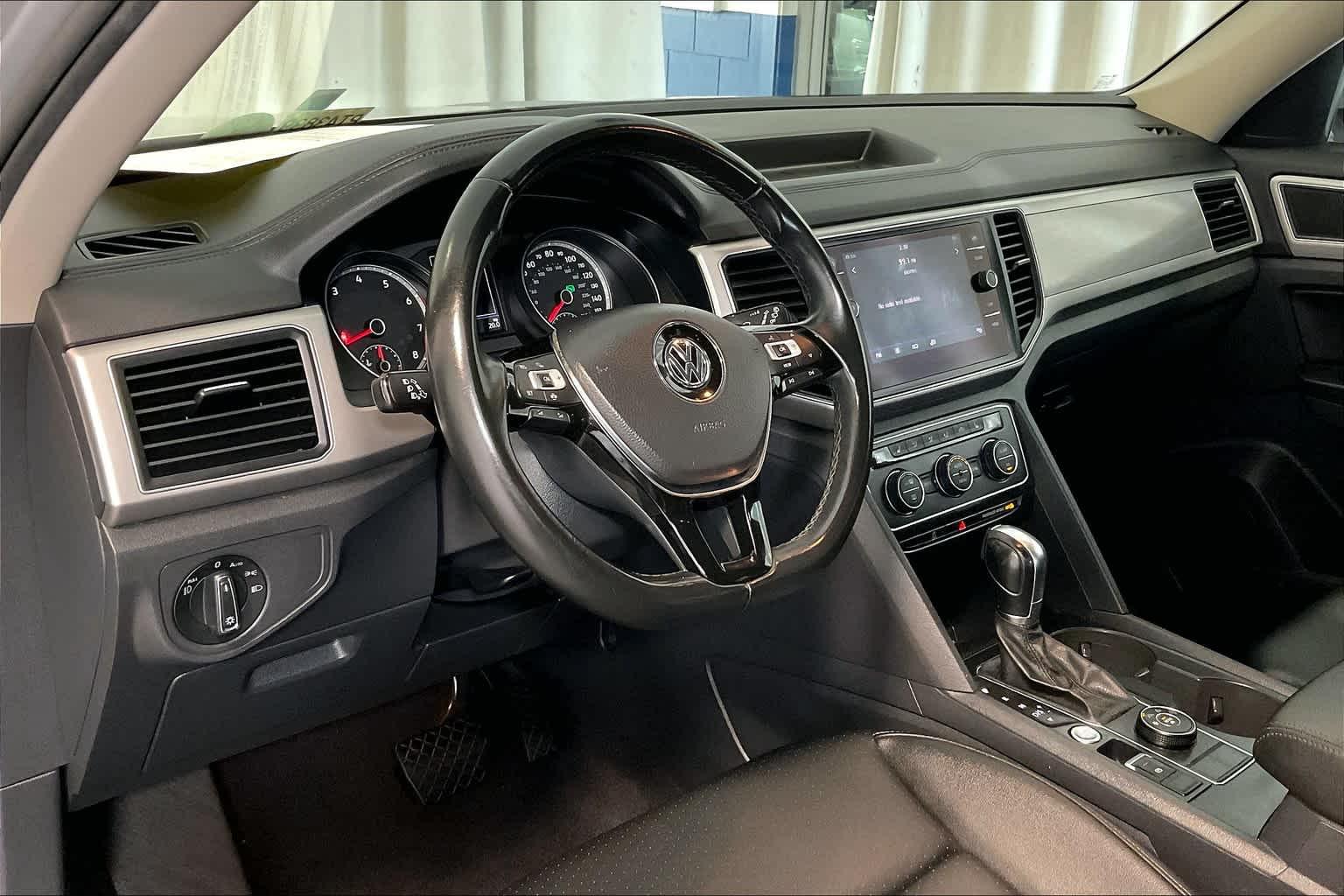 2019 Volkswagen Atlas 3.6L V6 SE - Photo 8