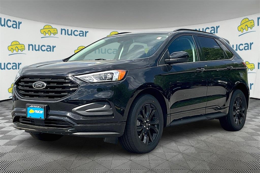 2024 Ford Edge SE - Photo 3