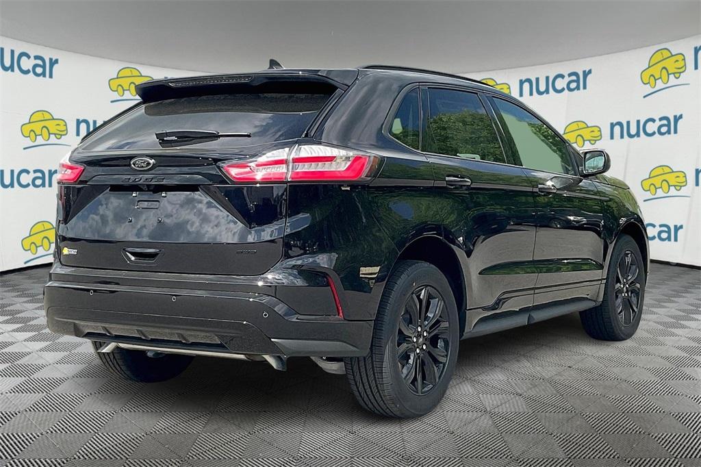 2024 Ford Edge SE - Photo 6