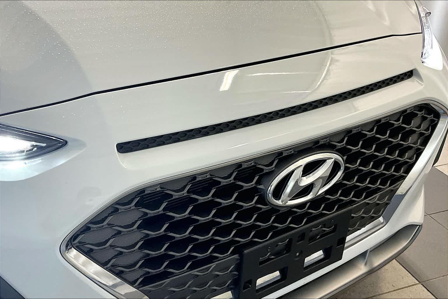 2021 Hyundai Kona Limited - Photo 32